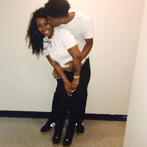 Meet your Posher, Renasia